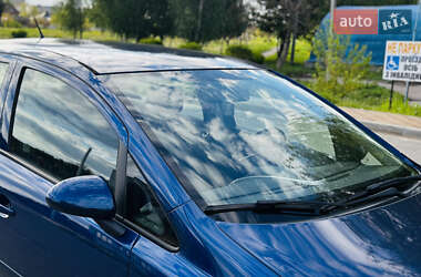 Хэтчбек Opel Corsa 2007 в 