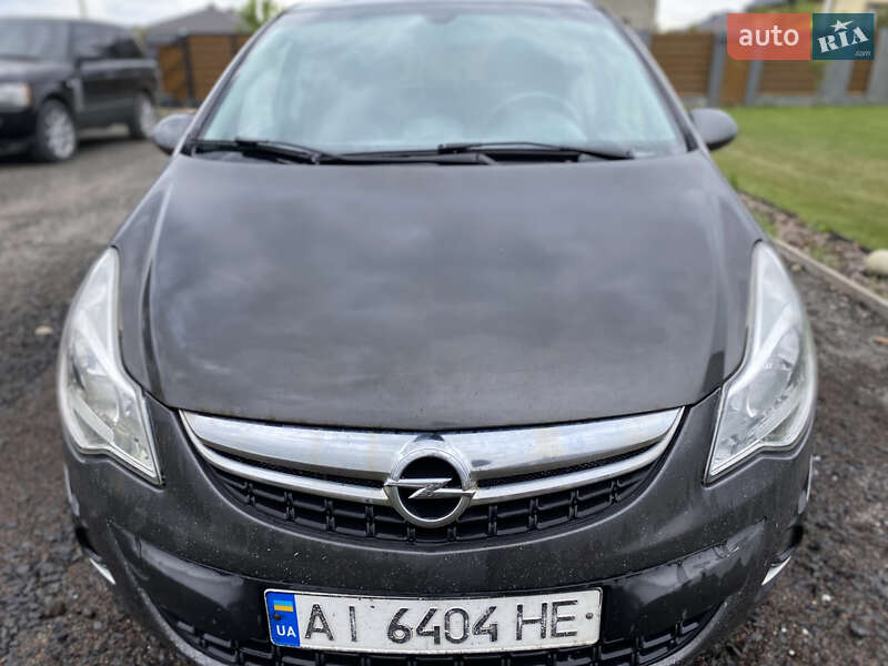 Хэтчбек Opel Corsa 2012 в Луцке