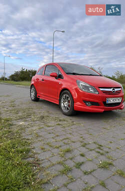 Хэтчбек Opel Corsa 2009 в 