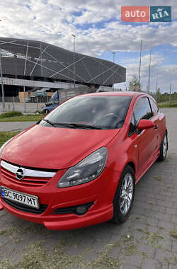 Хэтчбек Opel Corsa 2009 в 