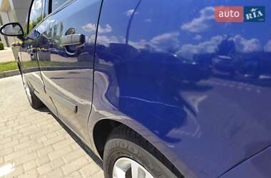 Хэтчбек Opel Corsa 2007 в 