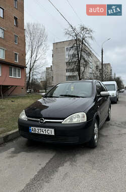 Хетчбек Opel Corsa 2003 в 