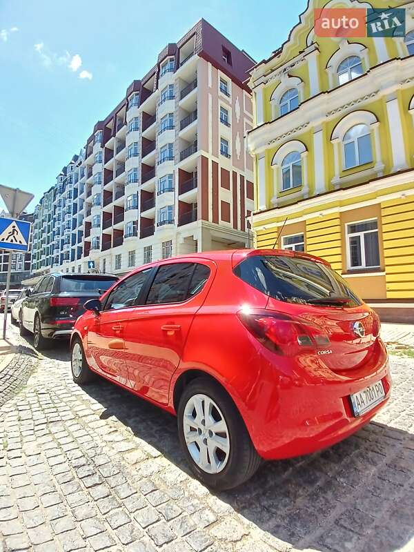 Хэтчбек Opel Corsa 2016 в Киеве
