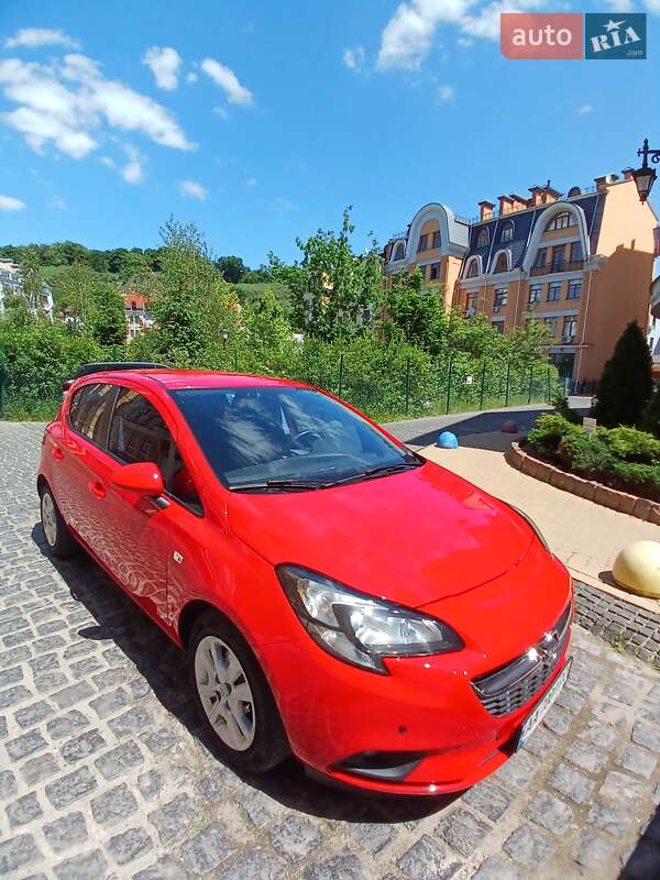 Хэтчбек Opel Corsa 2016 в Киеве