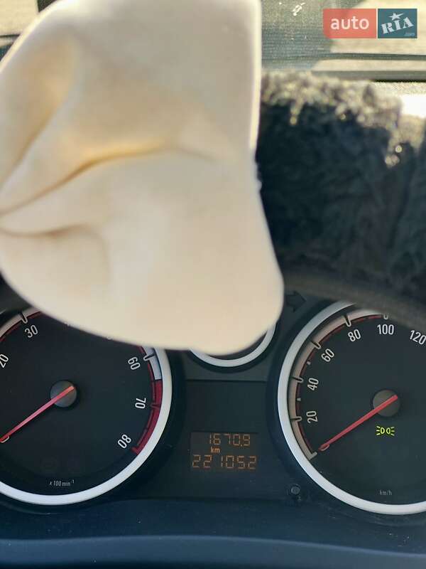 Хэтчбек Opel Corsa 2006 в Лановцах фото 16 Хэтчбек Opel Corsa 2006 в Лановцах