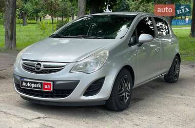 Хетчбек Opel Corsa 2011 в Києві