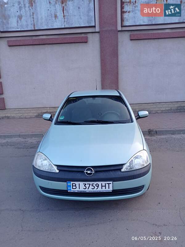 Хетчбек Opel Corsa 2001 в Миргороді