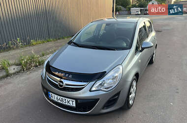 Хэтчбек Opel Corsa 2012 в 