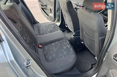 Хэтчбек Opel Corsa 2012 в 