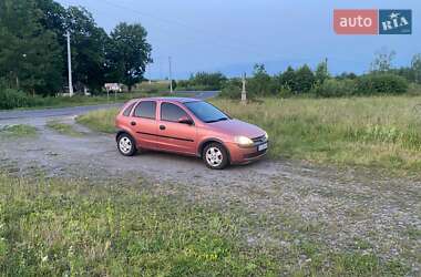Хэтчбек Opel Corsa 2001 в 