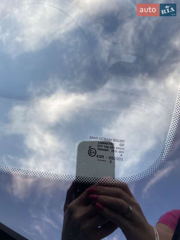 Хэтчбек Opel Corsa 2003 в Желтых Водах