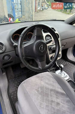 Хэтчбек Opel Corsa 2008 в 