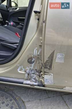 Хэтчбек Opel Corsa 2008 в 