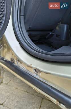 Хэтчбек Opel Corsa 2008 в 