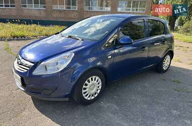 Хэтчбек Opel Corsa 2009 в Киеве