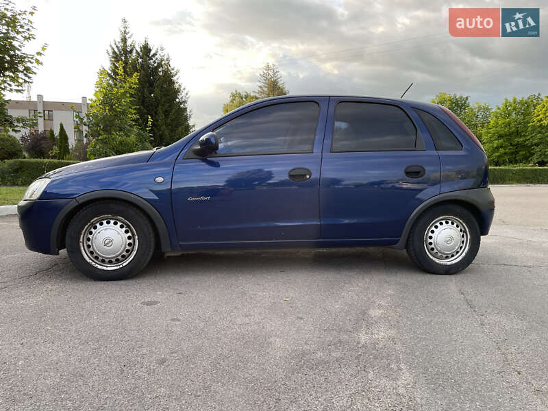 Хэтчбек Opel Corsa 2003 в Броварах