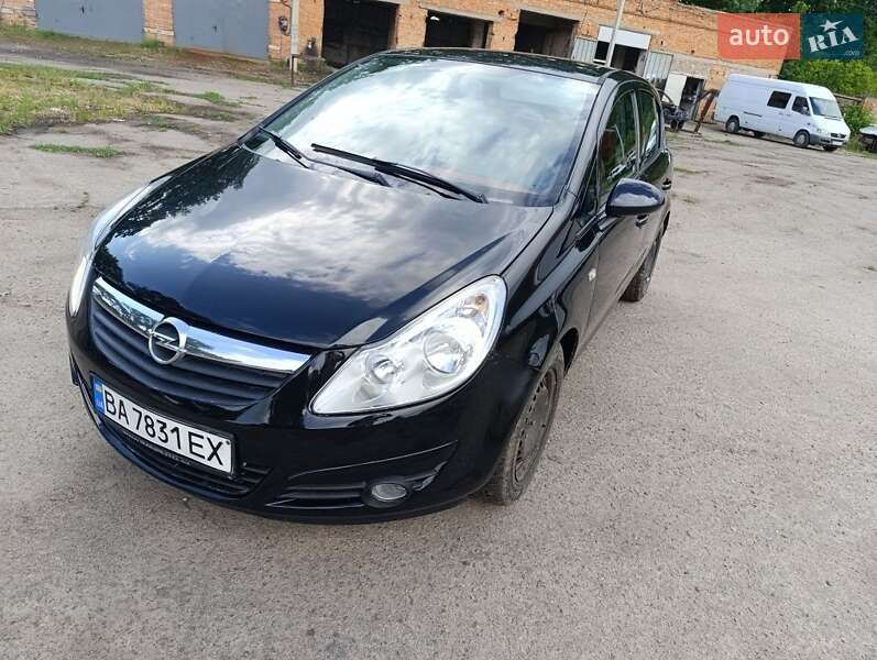 Хэтчбек Opel Corsa 2008 в Кременчуге