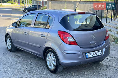 Хэтчбек Opel Corsa 2007 в 