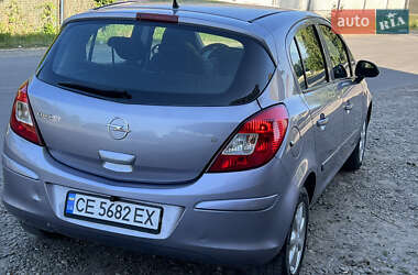 Хэтчбек Opel Corsa 2007 в 