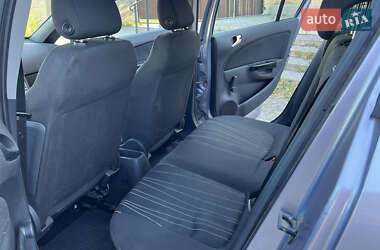 Хэтчбек Opel Corsa 2007 в 