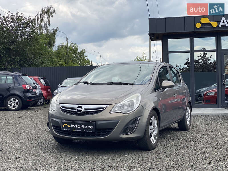 Хэтчбек Opel Corsa 2011 в Луцке