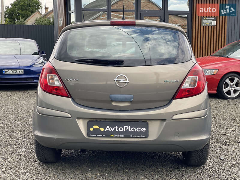 Хэтчбек Opel Corsa 2011 в Луцке