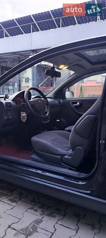 Хэтчбек Opel Corsa 2003 в Коломые