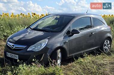Хэтчбек Opel Corsa 2012 в 