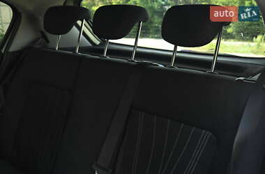 Хетчбек Opel Corsa 2008 в 