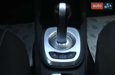 Хетчбек Opel Corsa 2008 в 