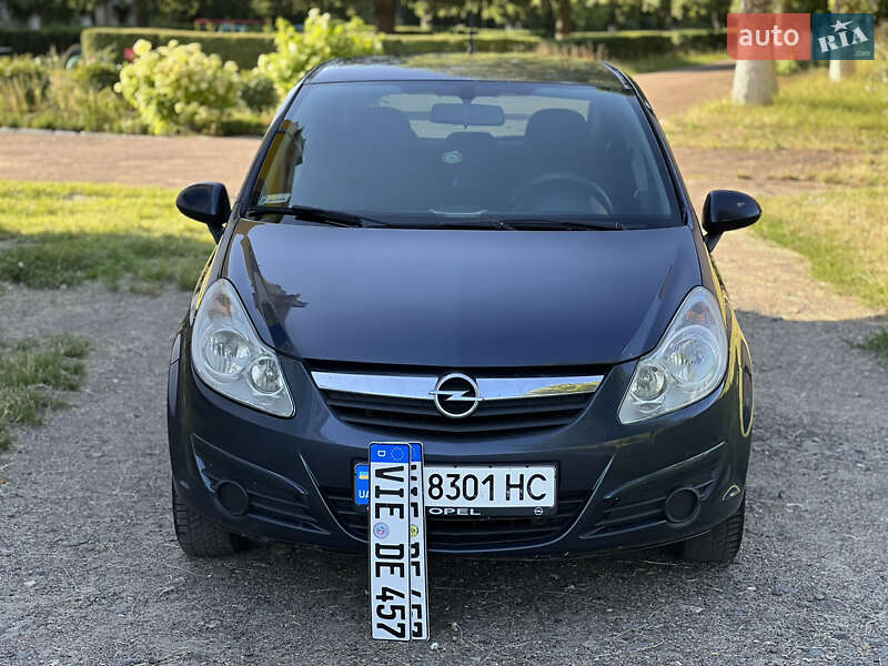 Хетчбек Opel Corsa 2006 в Вапнярці
