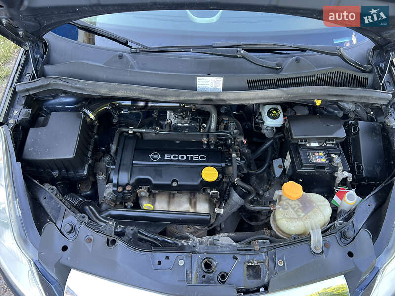 Хетчбек Opel Corsa 2006 в Вапнярці