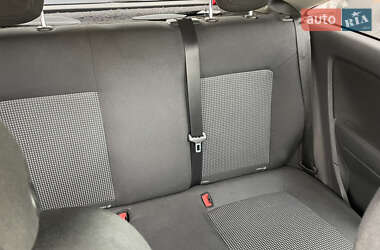 Хэтчбек Opel Corsa 2008 в 