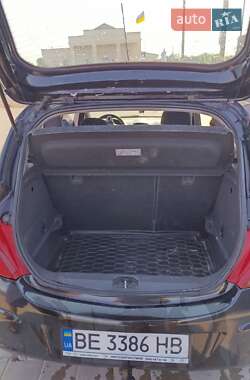 Хэтчбек Opel Corsa 2007 в 