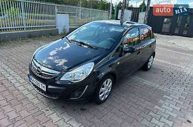 Хетчбек Opel Corsa 2012 в Луцьку
