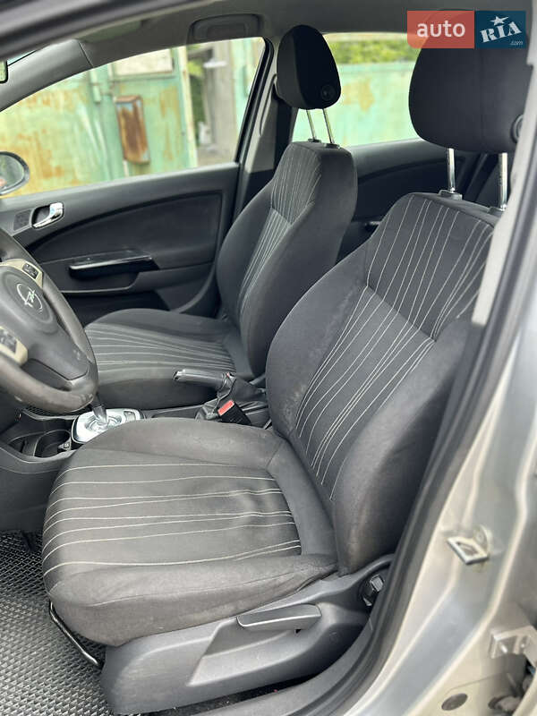 Хэтчбек Opel Corsa 2008 в Белой Церкви