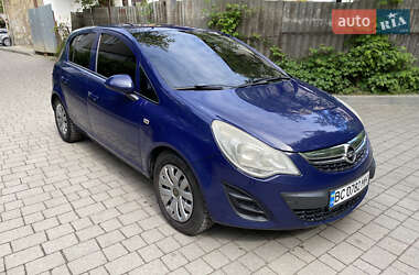 Хэтчбек Opel Corsa 2011 в Львове