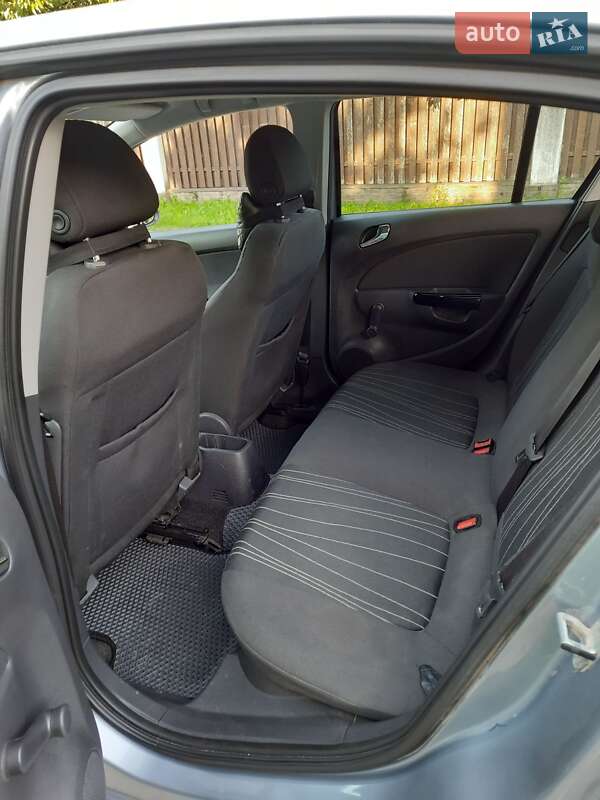 Хэтчбек Opel Corsa 2010 в Хмельницком фото 5 Хэтчбек Opel Corsa 2010 в Хмельницком