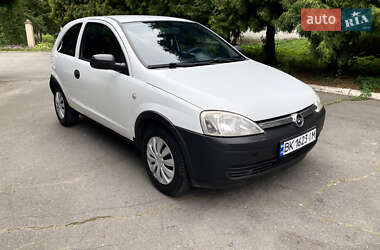 Хэтчбек Opel Corsa 2003 в 