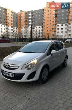 Хэтчбек Opel Corsa 2012 в Виннице