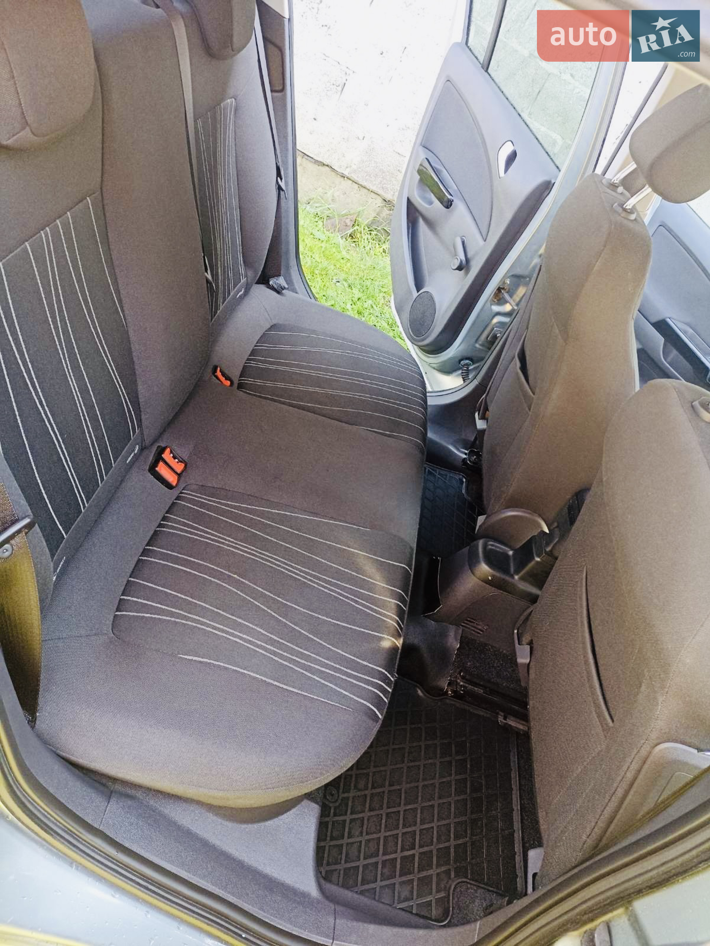 2010 Opel Corsa - мініатюра 9