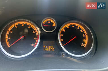Хэтчбек Opel Corsa 2007 в 