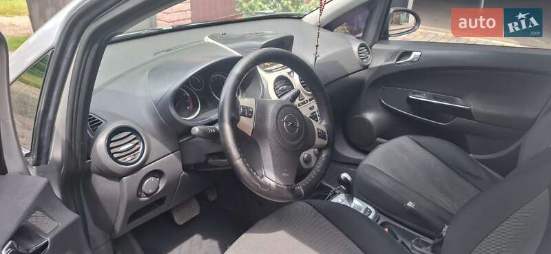 Хетчбек Opel Corsa 2008 в Івано-Франківську фото 4 Хетчбек Opel Corsa 2008 в Івано-Франківську
