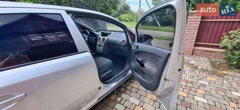 Хетчбек Opel Corsa 2008 в Івано-Франківську фото 16 Хетчбек Opel Corsa 2008 в Івано-Франківську