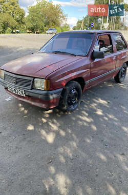 Хетчбек Opel Corsa 1985 в Карлівці