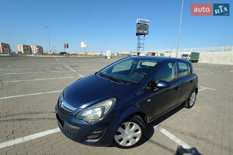 Хэтчбек Opel Corsa 2014 в Одессе