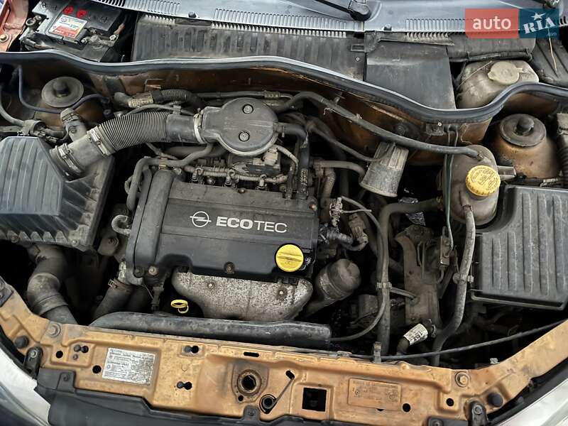 Хэтчбек Opel Corsa 2003 в Броварах фото 4 Хэтчбек Opel Corsa 2003 в Броварах