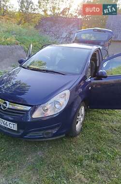 Хетчбек Opel Corsa 2009 в Кременці