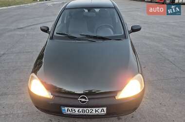 Хэтчбек Opel Corsa 2002 в 