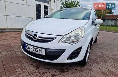 Хетчбек Opel Corsa 2012 в 